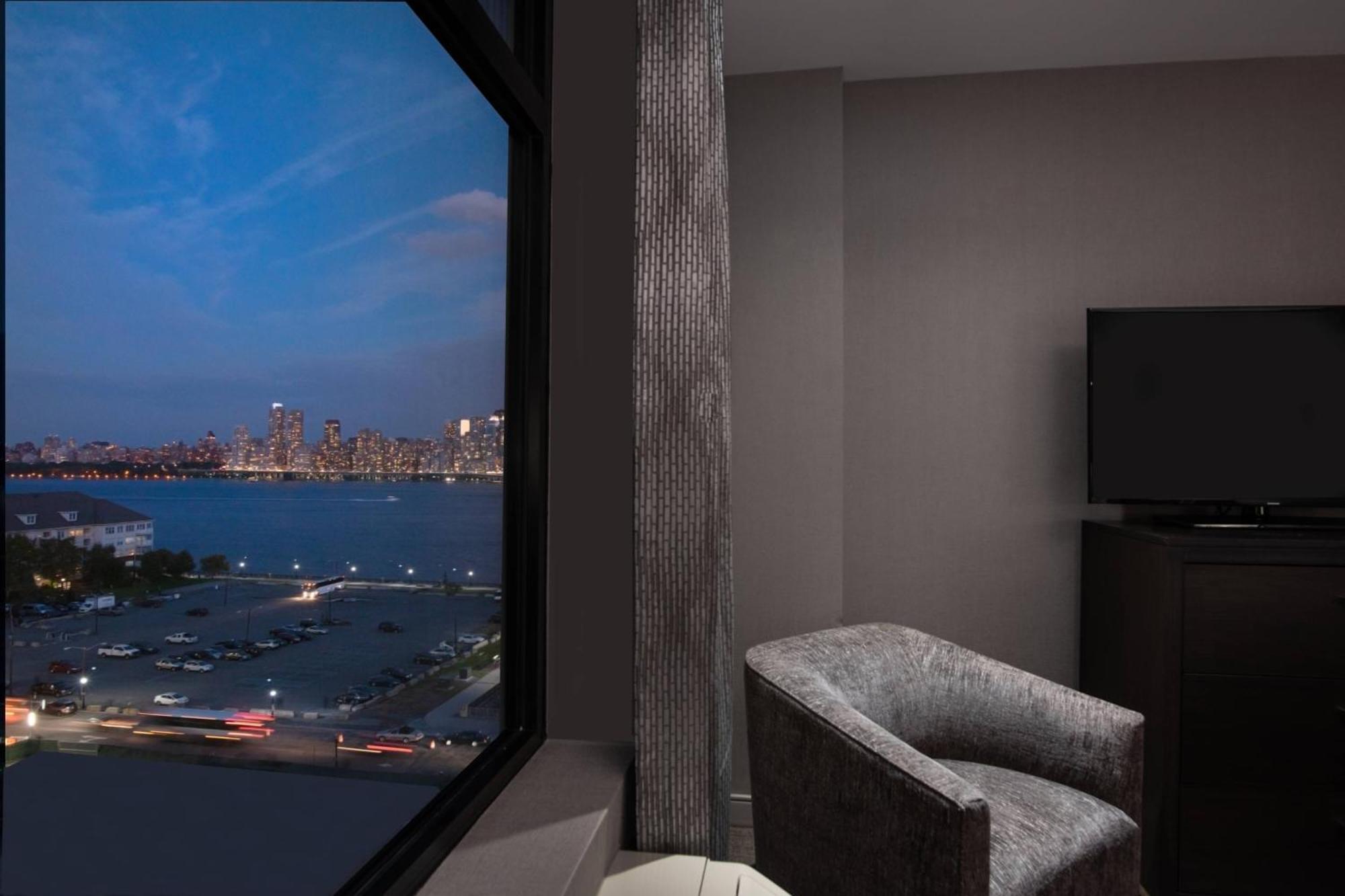 Residence Inn By Marriott Weehawken Bagian luar foto