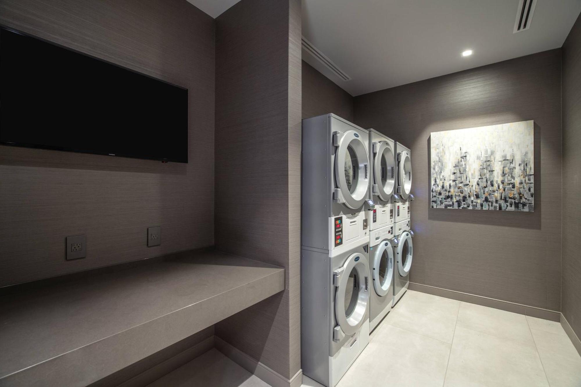 Residence Inn By Marriott Weehawken Bagian luar foto