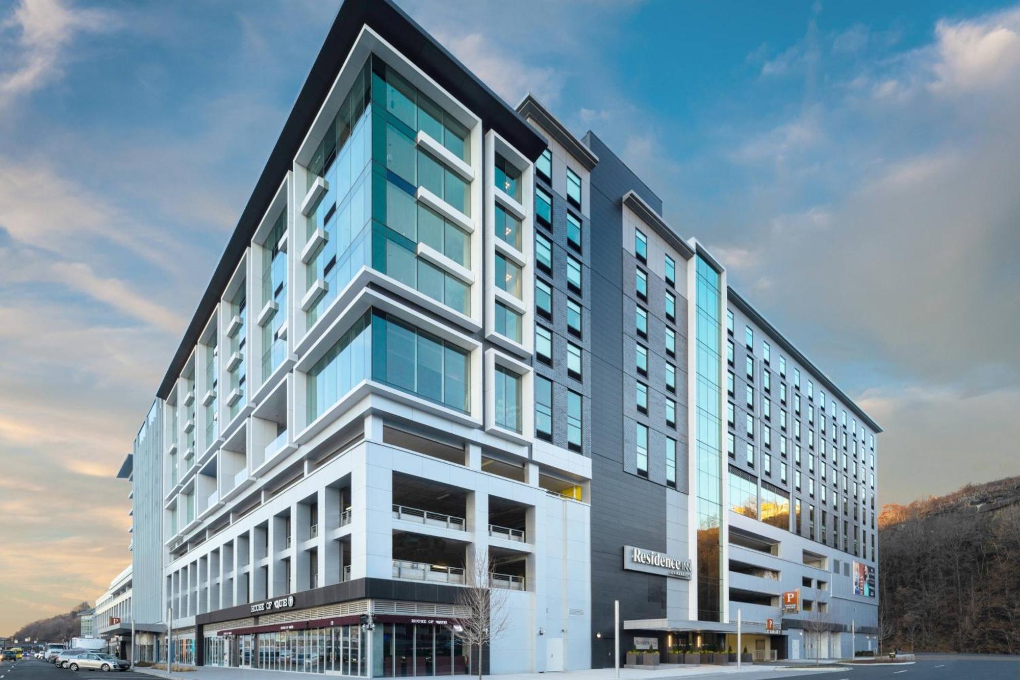 Residence Inn By Marriott Weehawken Bagian luar foto